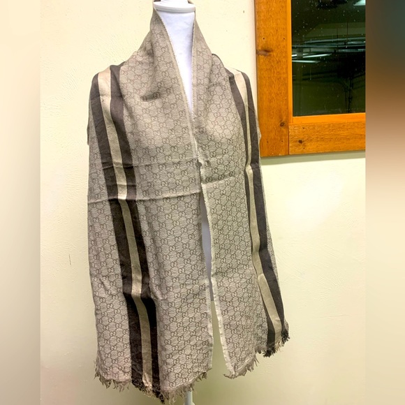 Authentic Gucci Brown Gray GG Web Monogram Scarf Wool Silk Wrap Shawl Preloved - Picture 1 of 12